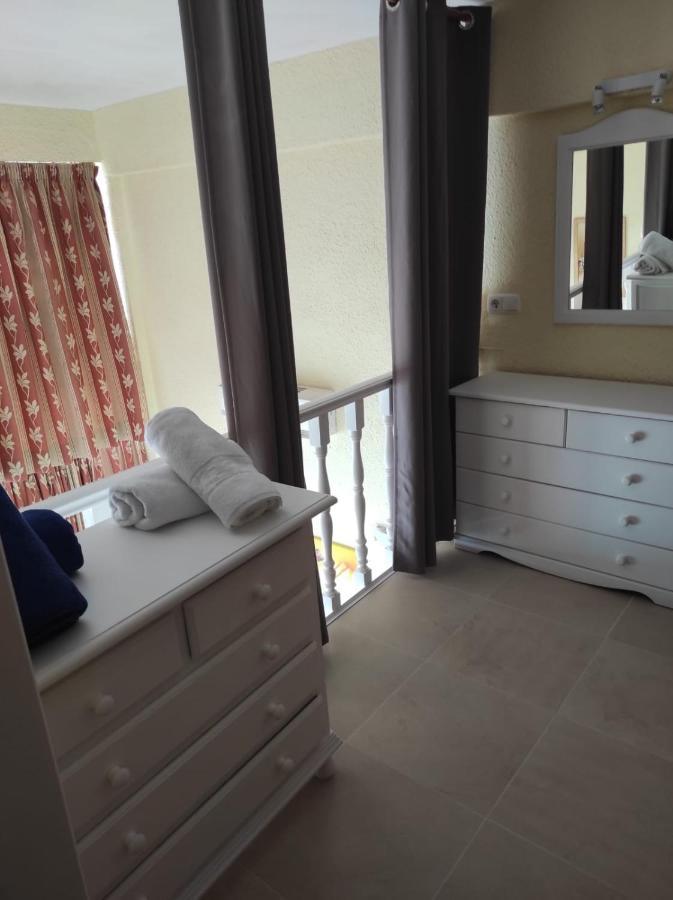 Skol 913A By Completely Marbella Apartment Ngoại thất bức ảnh